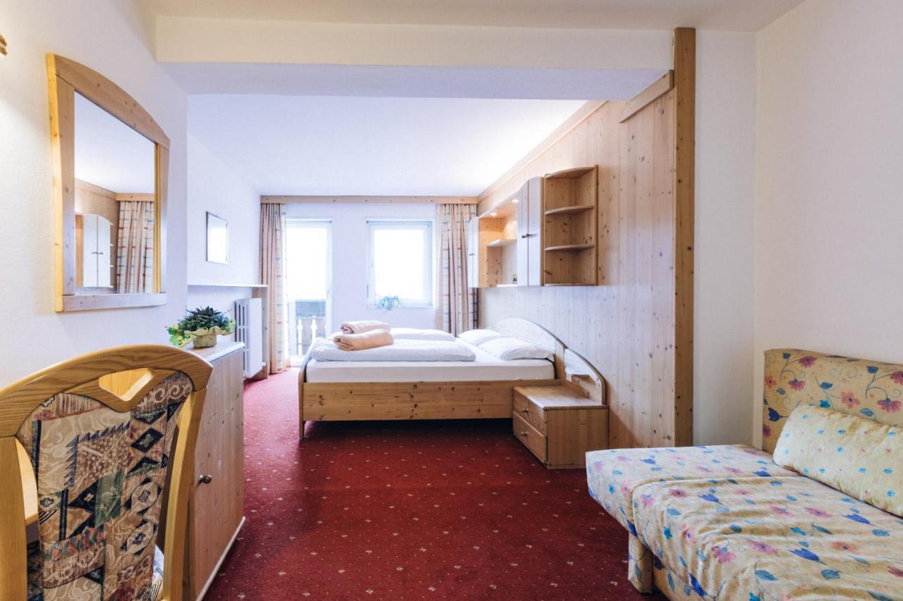 Hotel Schoenwies Тродена Екстериор снимка