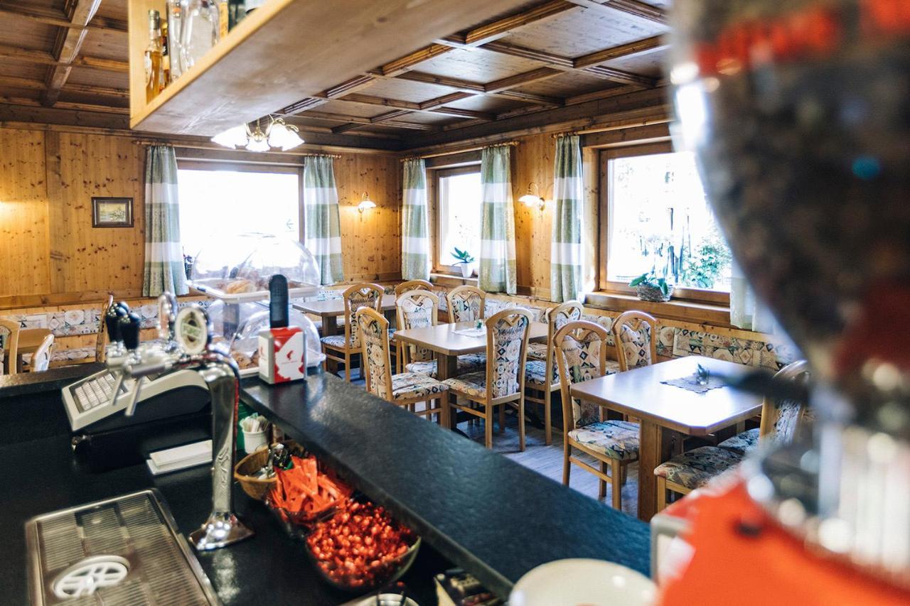 Hotel Schoenwies Тродена Екстериор снимка