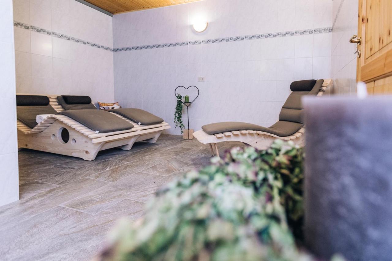 Hotel Schoenwies Тродена Екстериор снимка